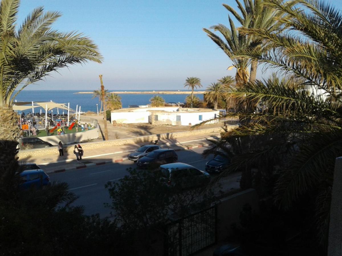 מונסטיר Duplex Pied Dans L'Eau Avec Magnifique Vue Sur Mer מראה חיצוני תמונה